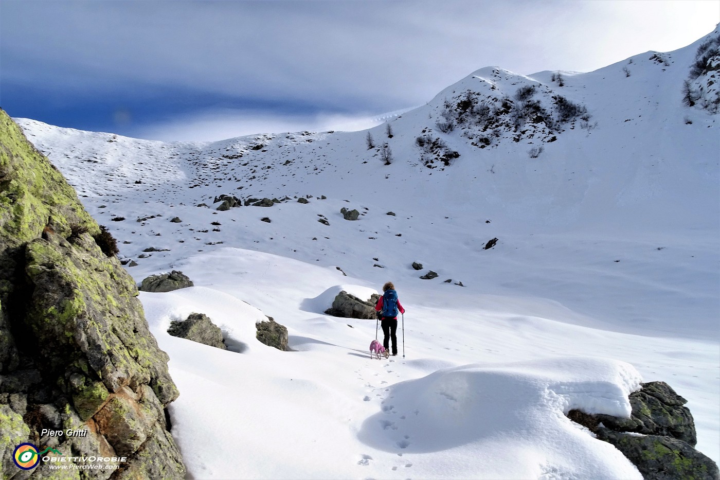 51 Da qui in avanti neve vergine, ci tocca fare noi la traccia !.JPG